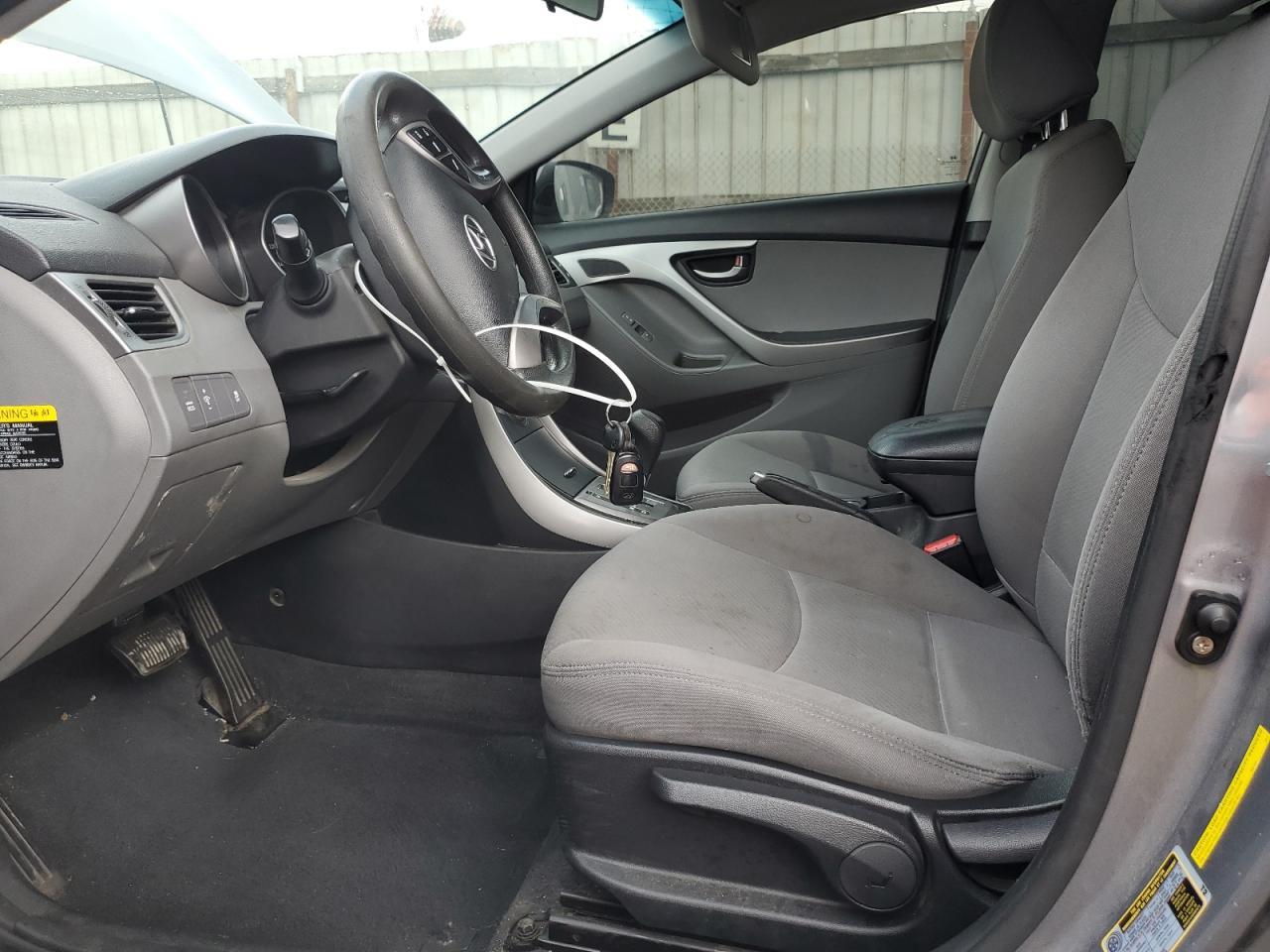 2013 HYUNDAI ELANTRA GL - Image 7