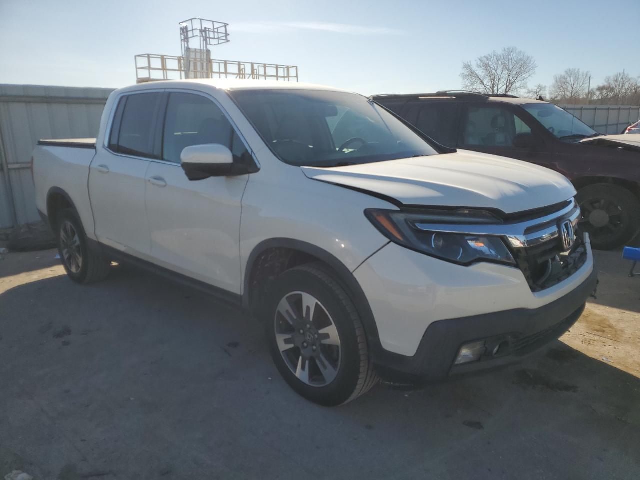 2017 HONDA RIDGELINE - Image 4