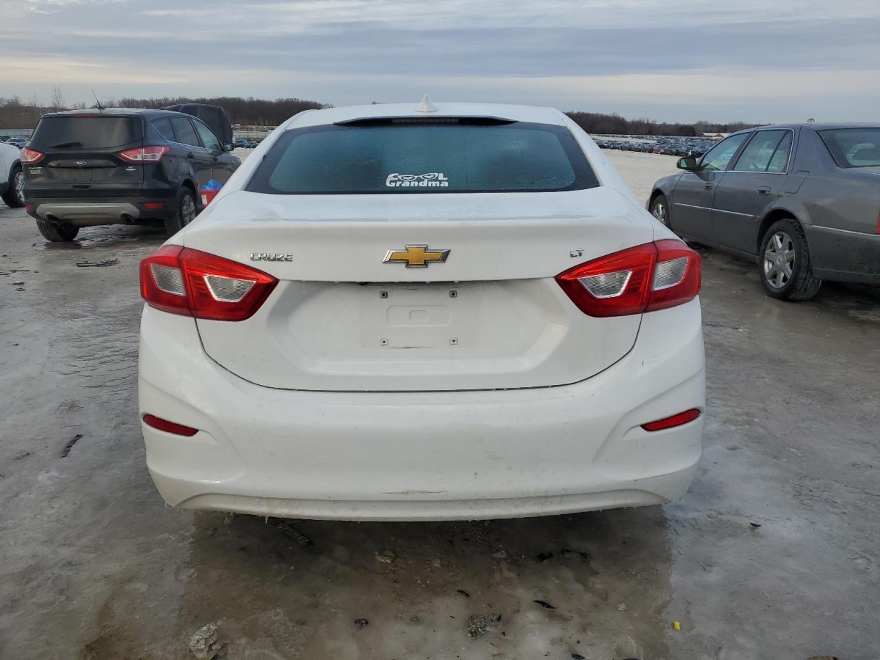 2017 CHEVROLET CRUZE LT - Image 6