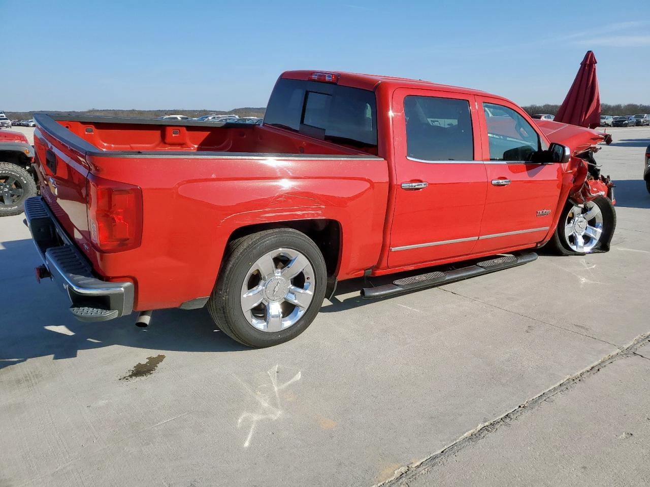 2018 CHEVROLET SILVERADO - Фото 3