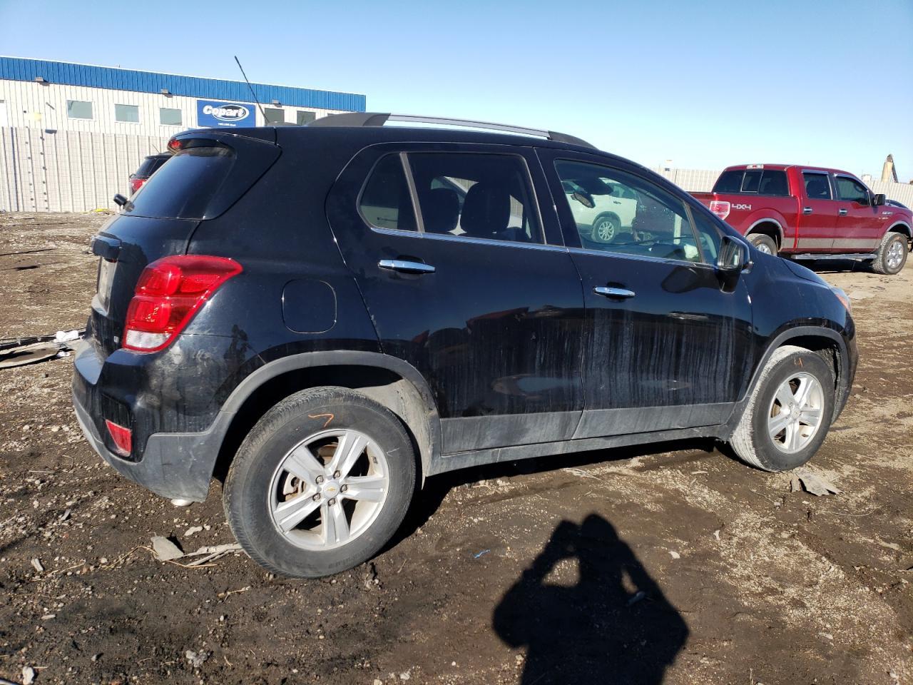 2019 CHEVROLET TRAX 1LT - Фото 3