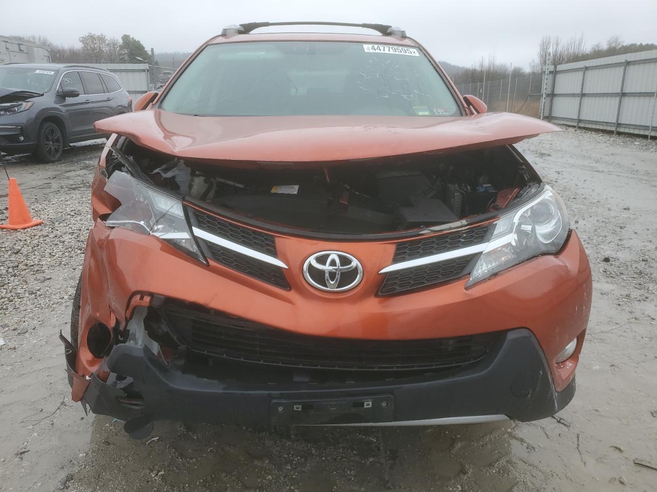 2015 TOYOTA RAV4 LIMIT - Фото 5