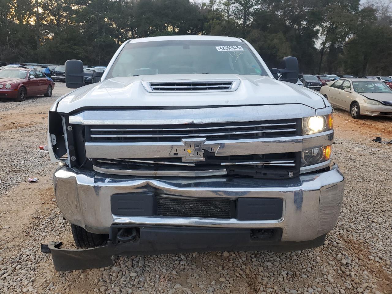 2018 CHEVROLET SILVERADO - Фото 5