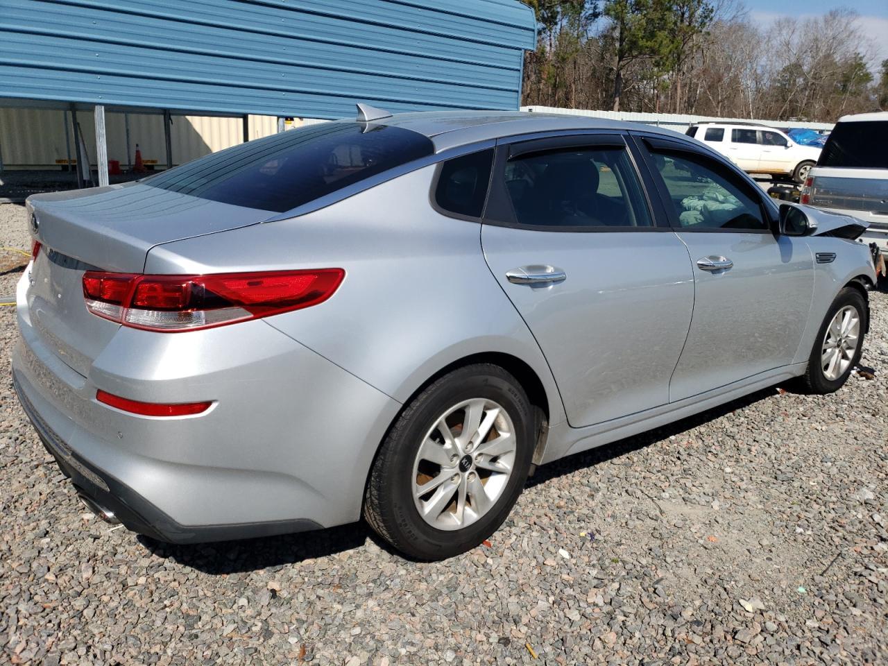 2019 KIA OPTIMA LX - Фото 3