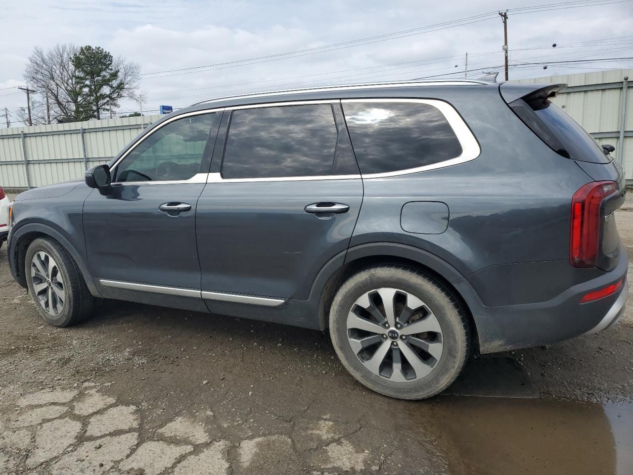 2020 KIA TELLURIDE - Image 2