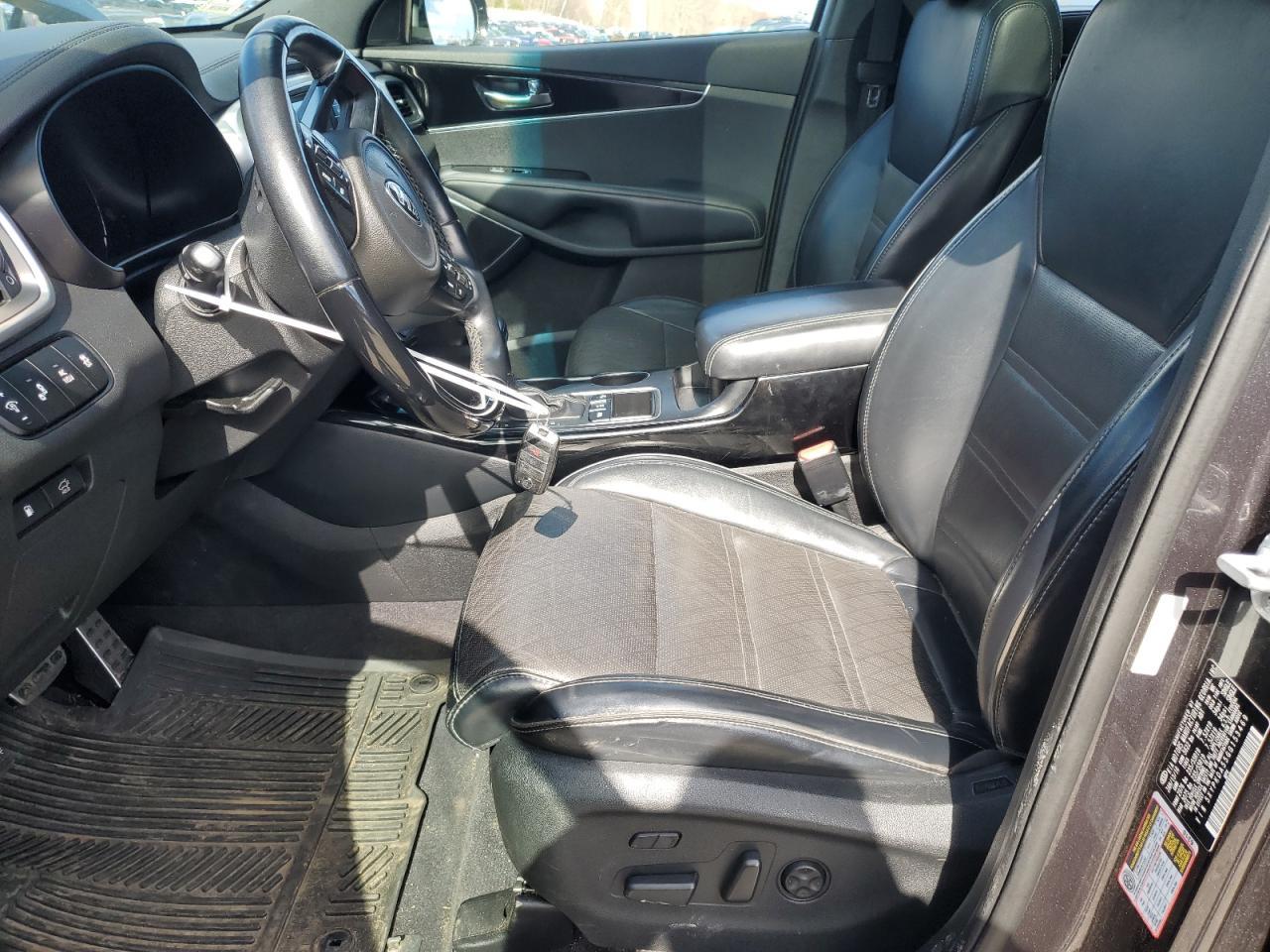 2016 KIA SORENTO SX - Image 7