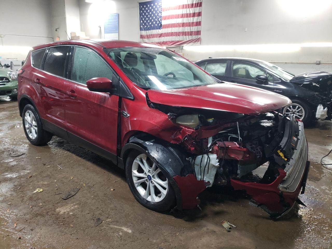 2017 FORD ESCAPE SE - Image 4