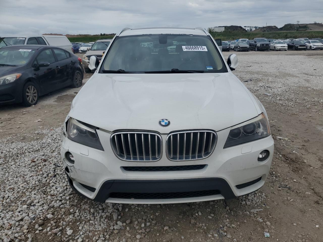 2014 BMW X3 XDRIVE3 - Image 5