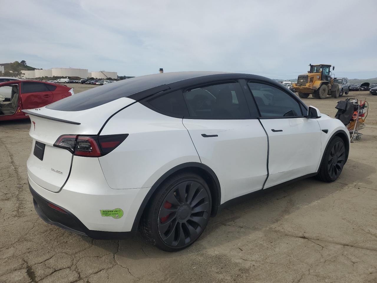 2023 TESLA MODEL Y - Image 3