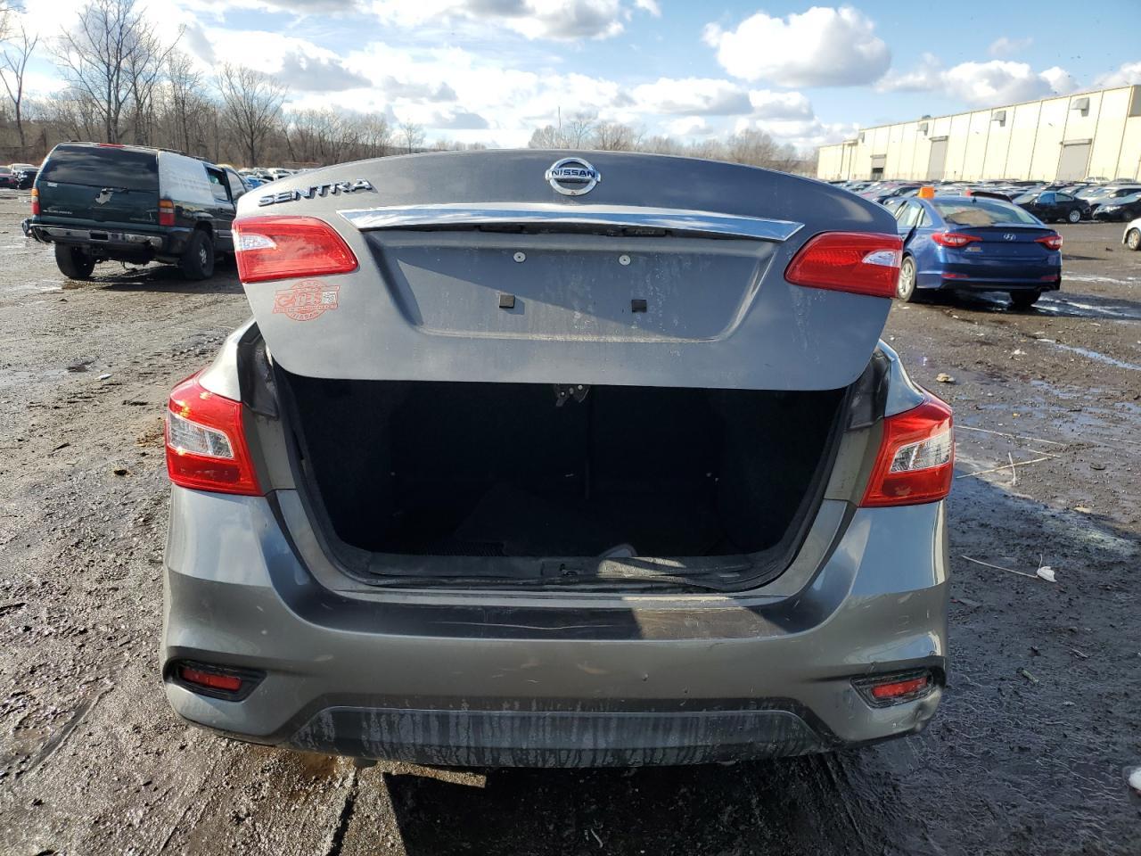 2017 NISSAN SENTRA S - Image 6
