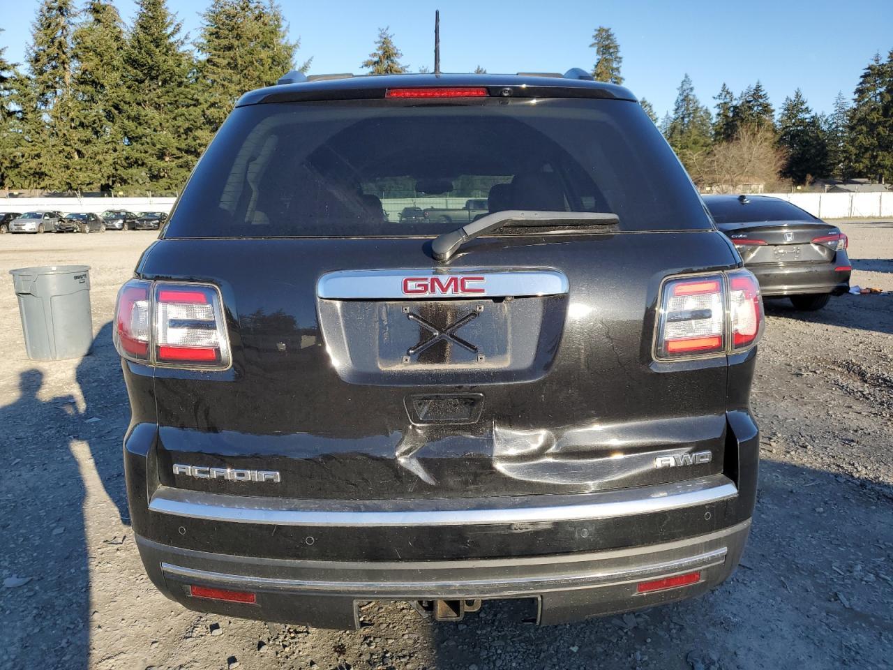 2016 GMC ACADIA SLT - Image 6