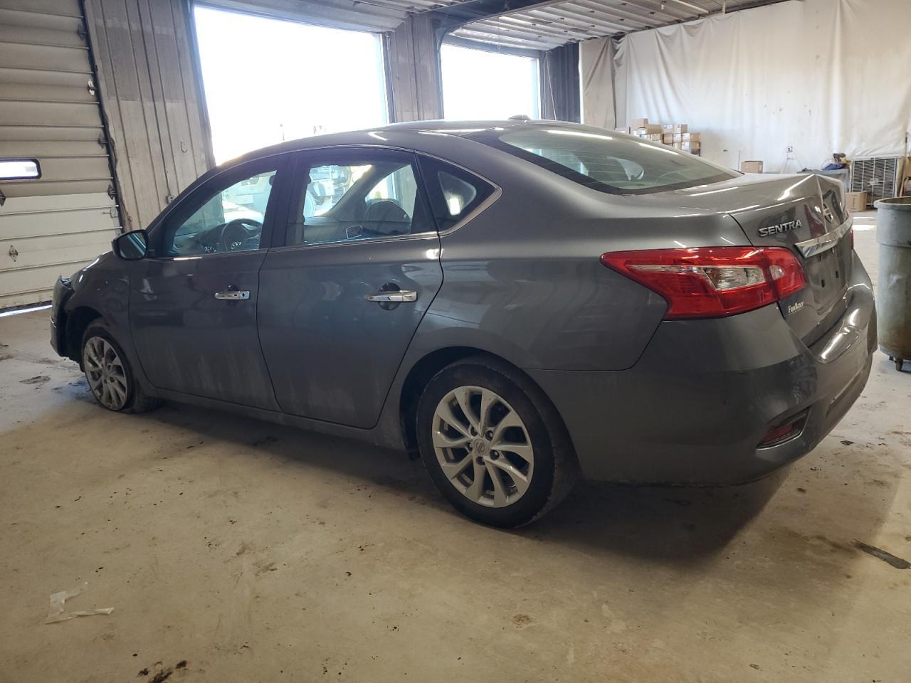 2018 NISSAN SENTRA S - Фото 2