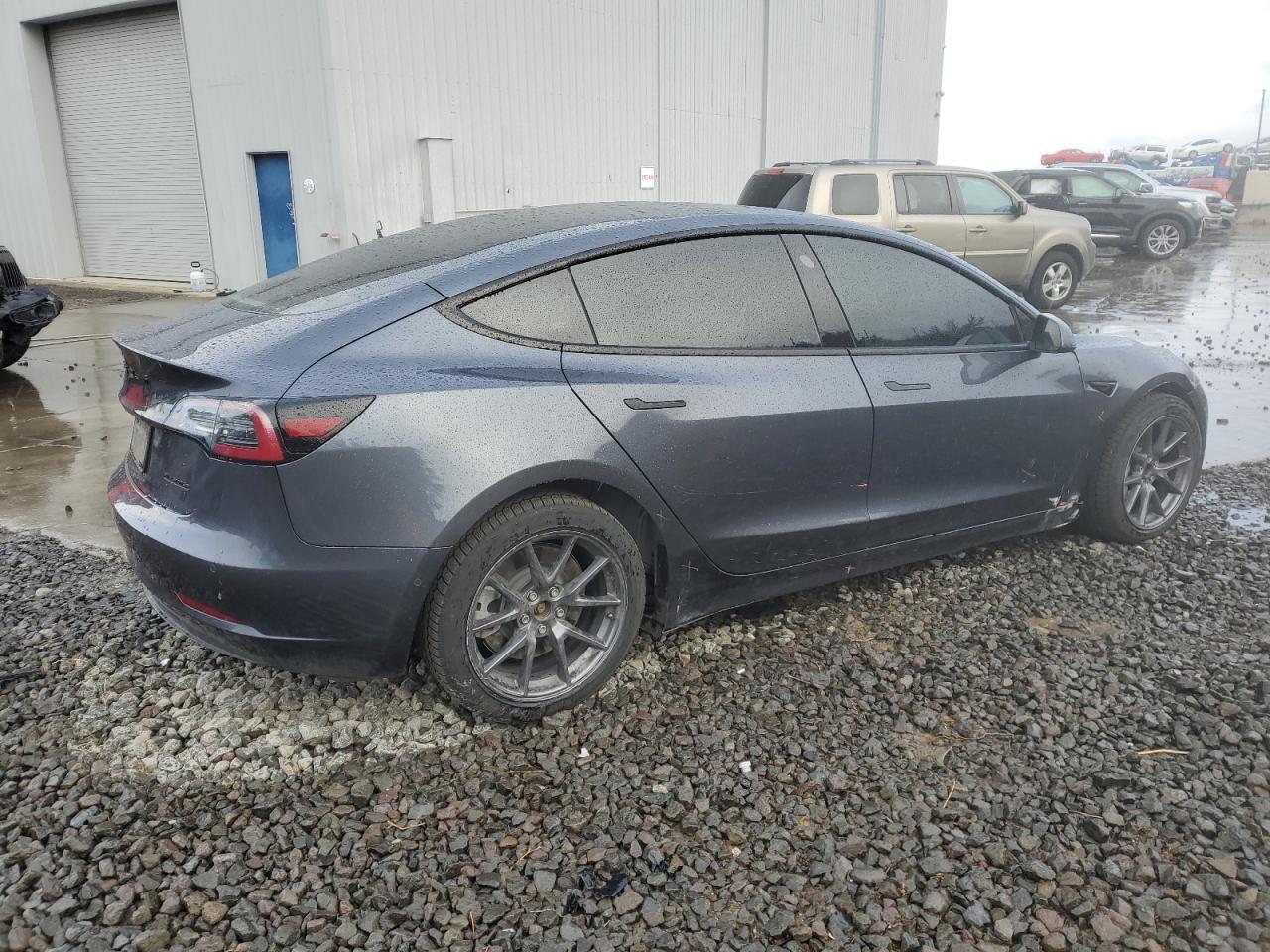 2022 TESLA MODEL 3 - Image 3