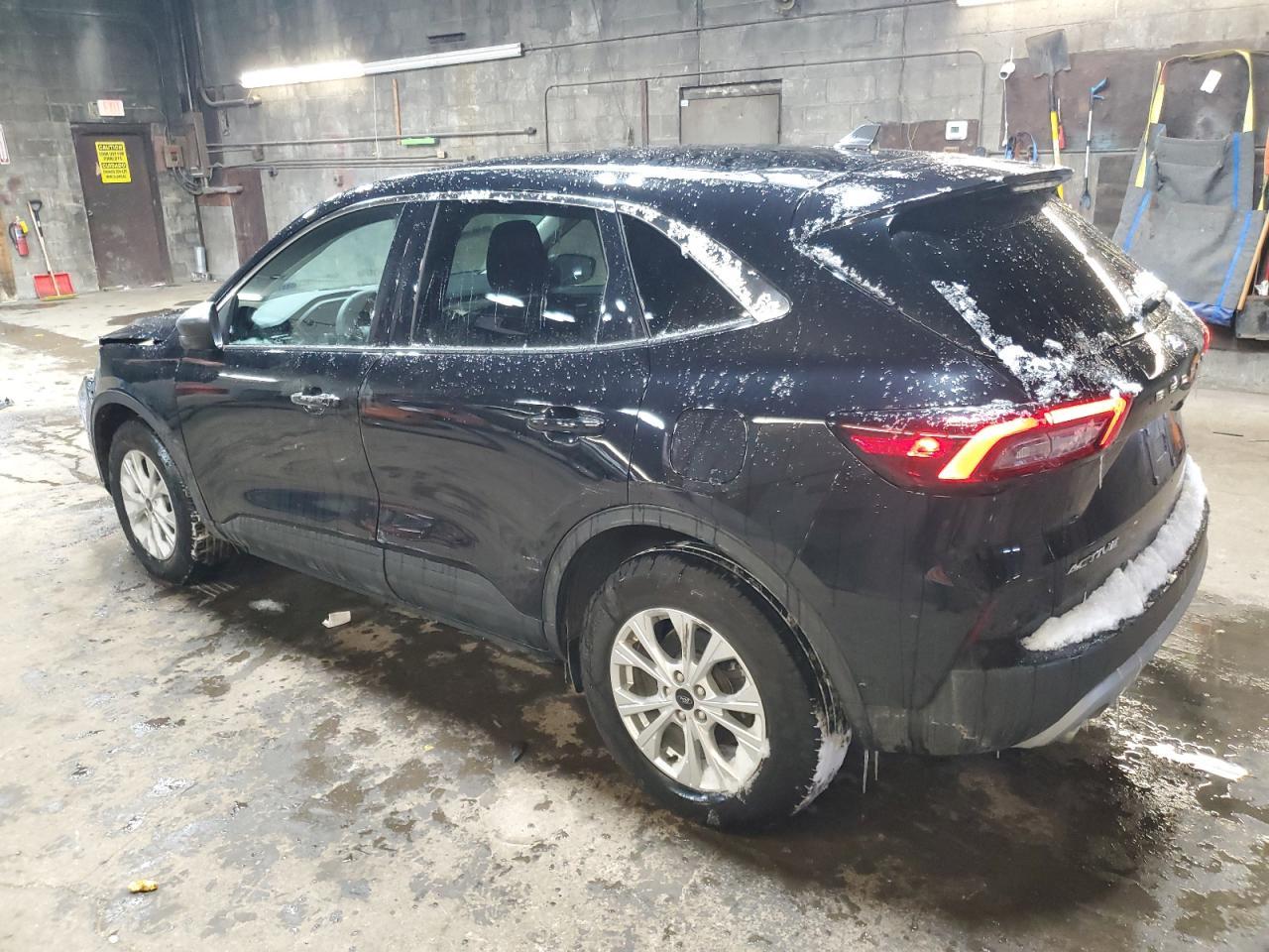 2023 FORD ESCAPE ACT - Image 2