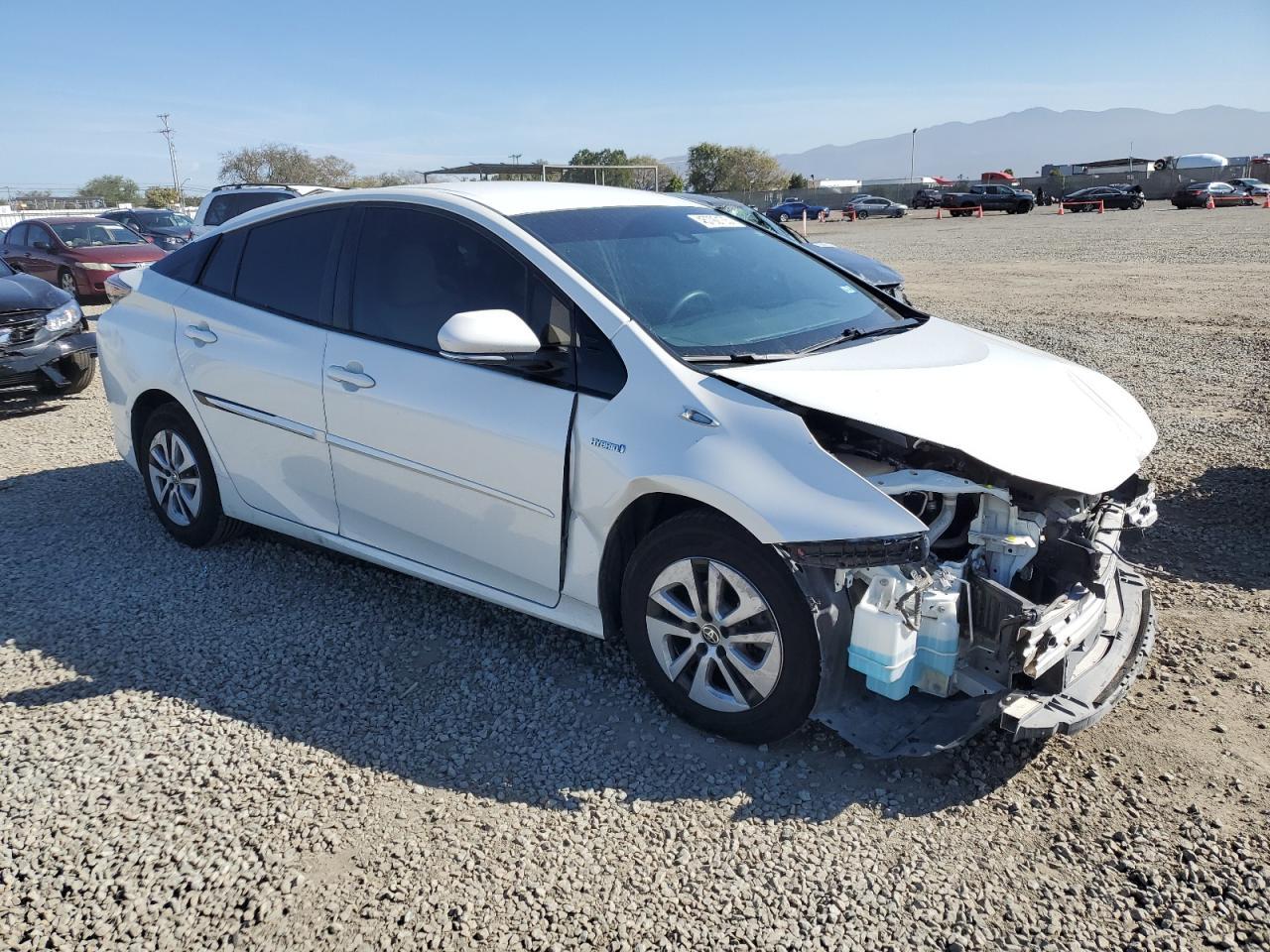 2018 TOYOTA PRIUS - Image 4