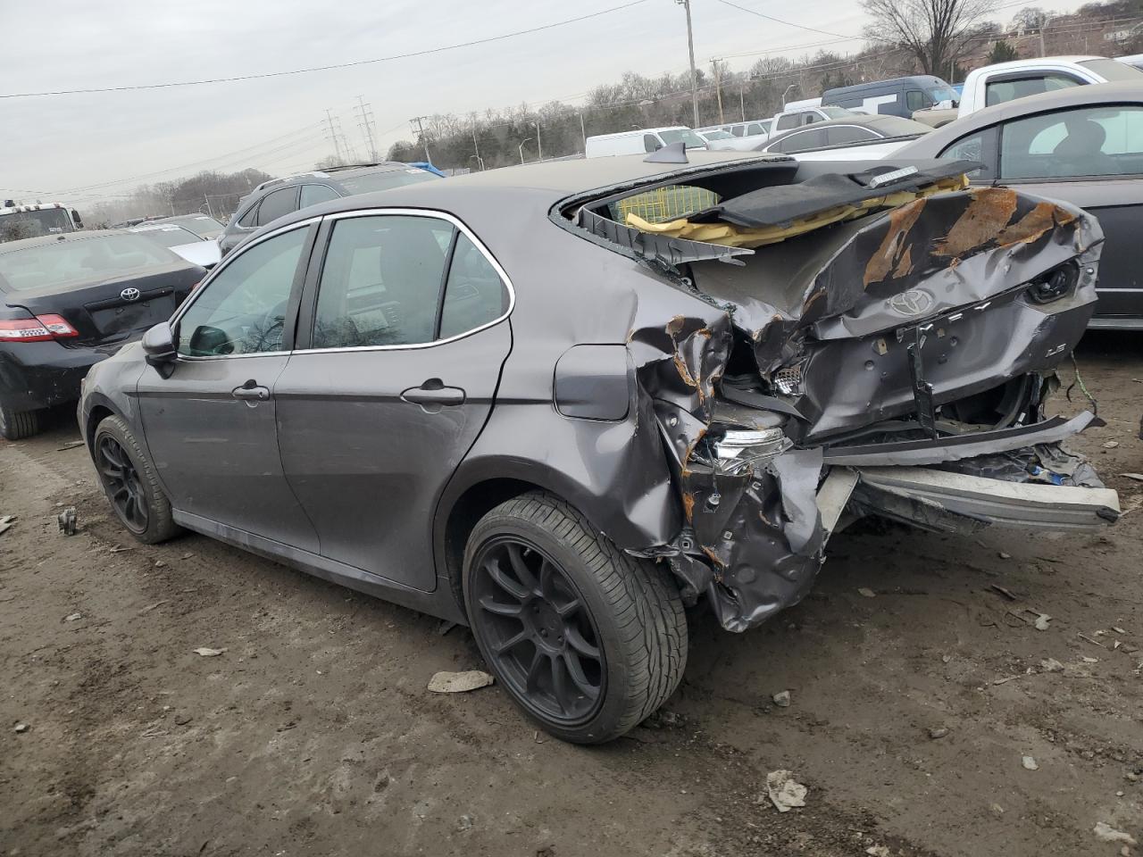 2019 TOYOTA CAMRY L - Фото 2