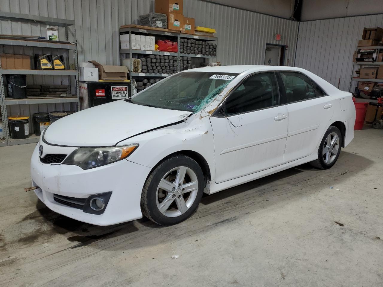 2013 TOYOTA CAMRY L