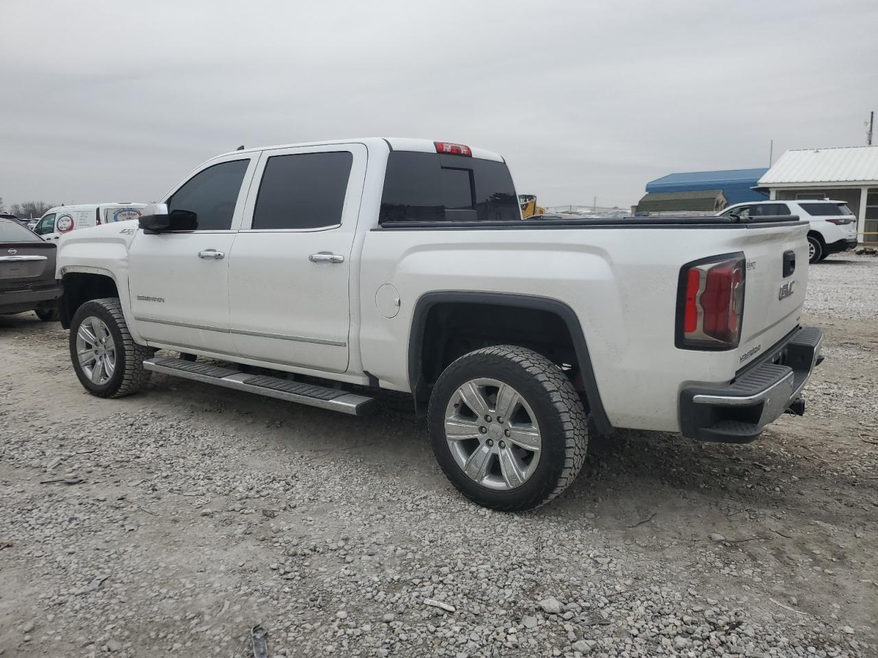 2018 GMC SIERRA K15 - Image 2