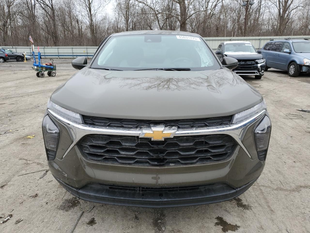 2024 CHEVROLET TRAX LS - Image 5