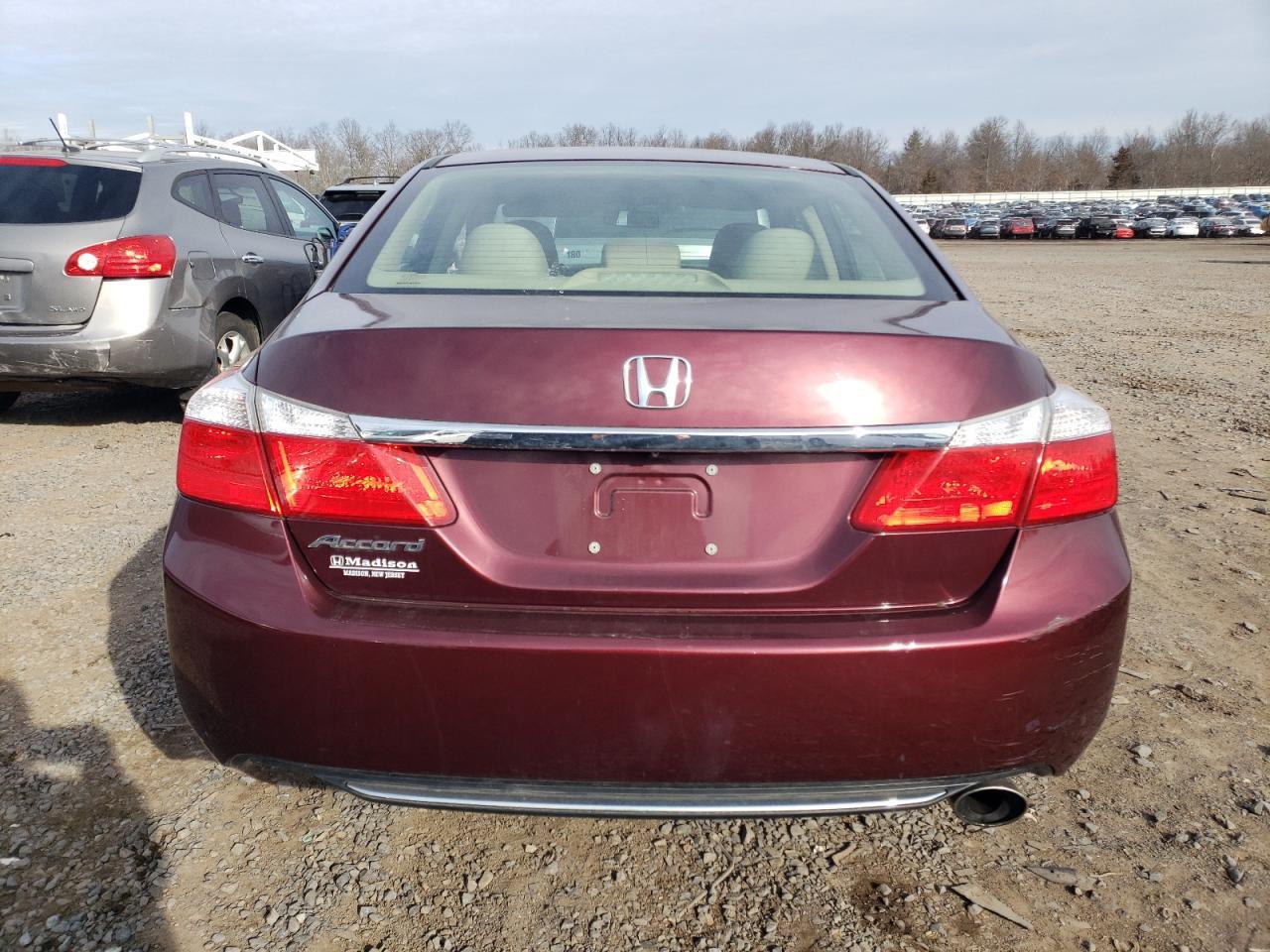 2014 HONDA ACCORD LX - Image 6
