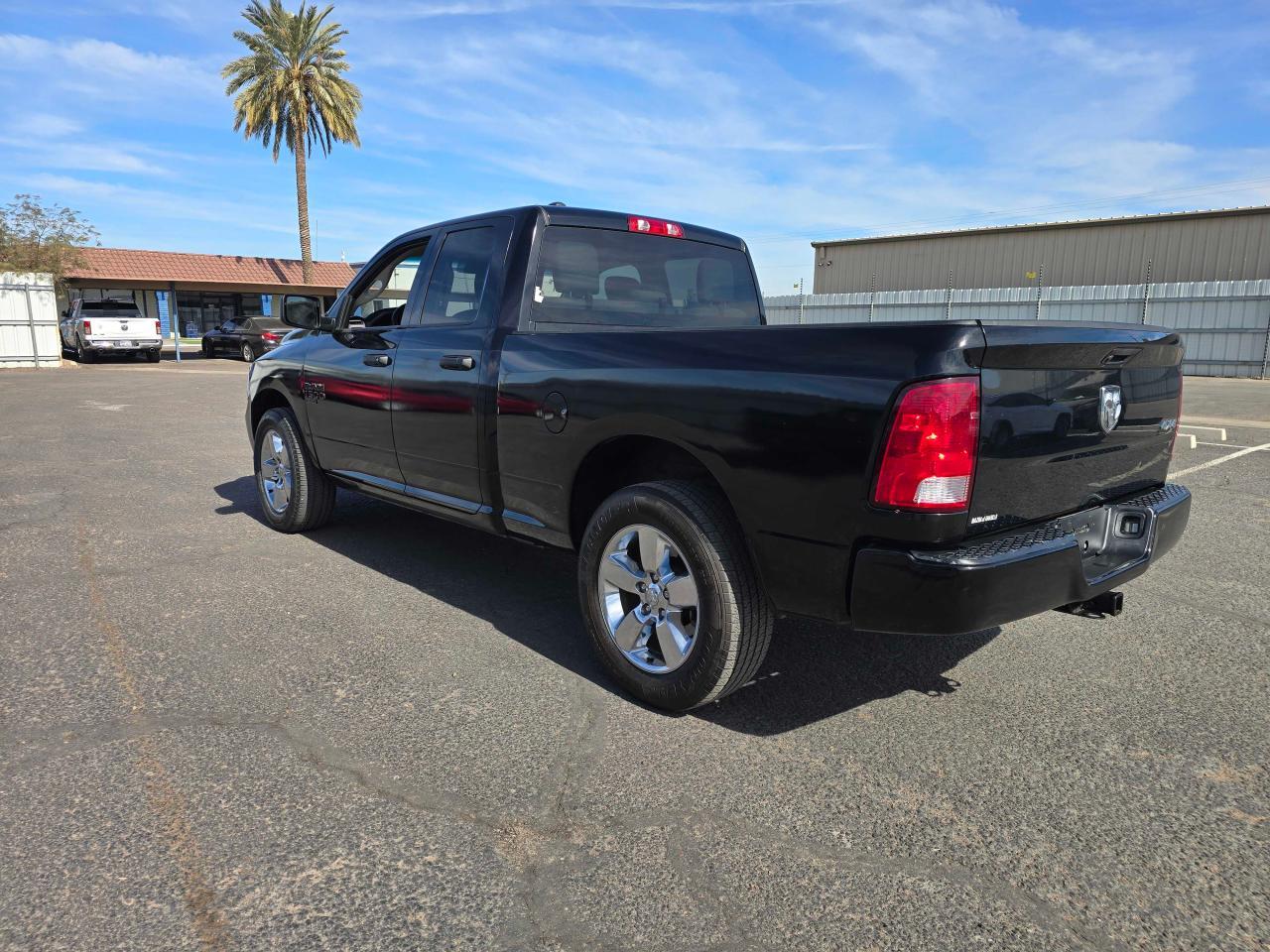 2019 RAM 1500 CLASS - Фото 3