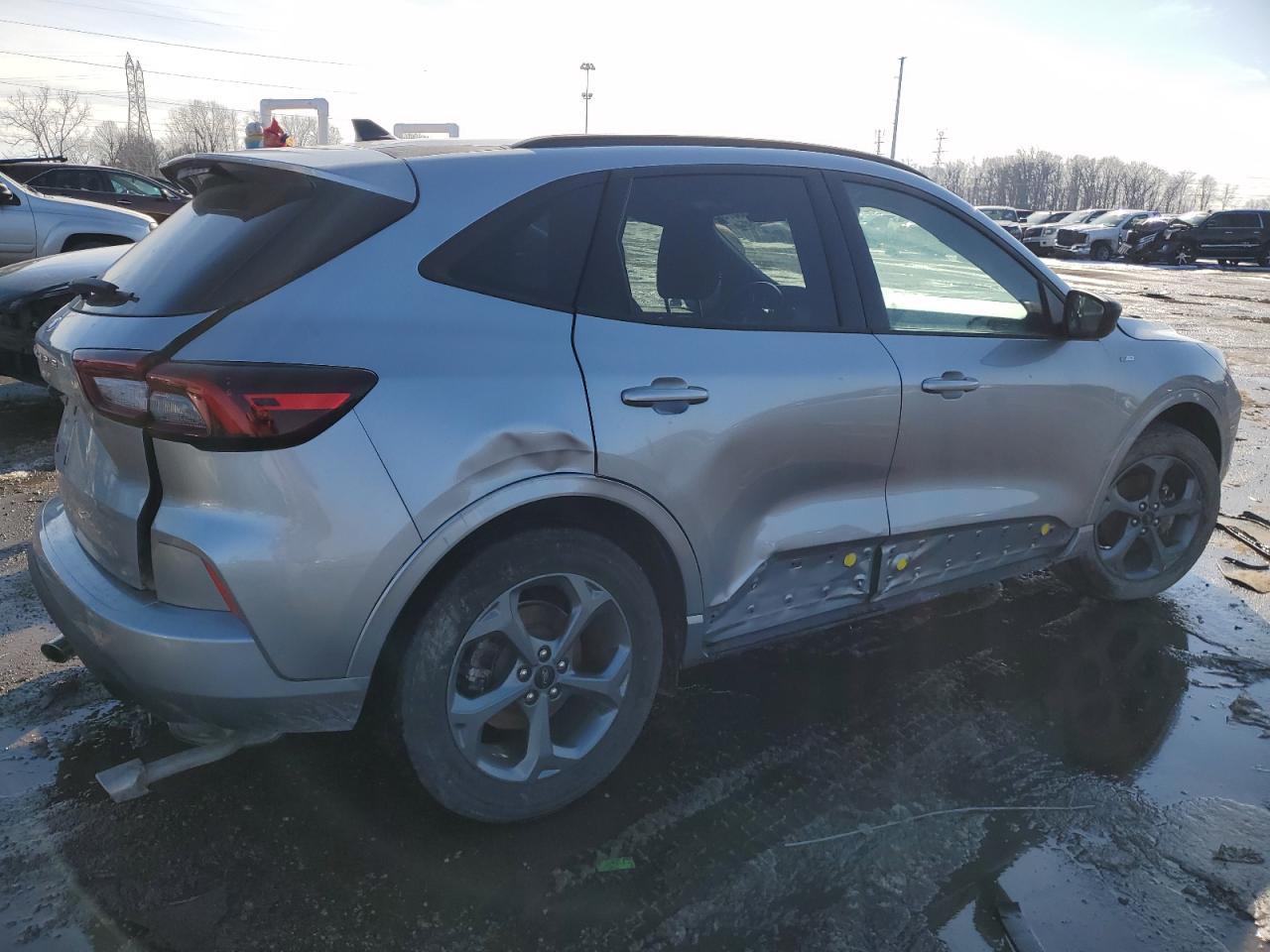 2023 FORD ESCAPE ST - Фото 3