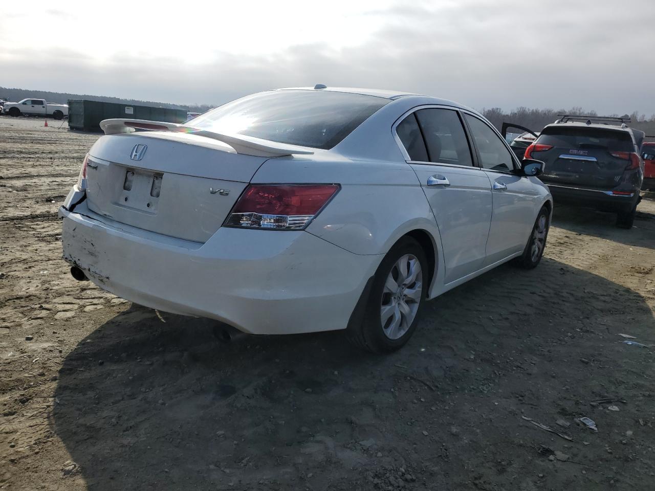 2010 HONDA ACCORD EXL - Image 3