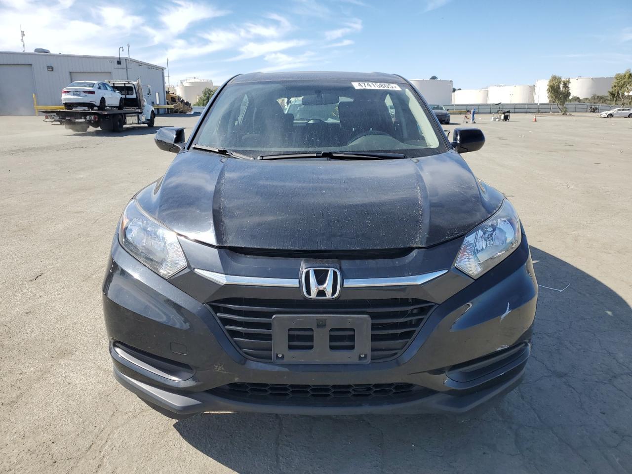 2018 HONDA HR-V LX - Image 5