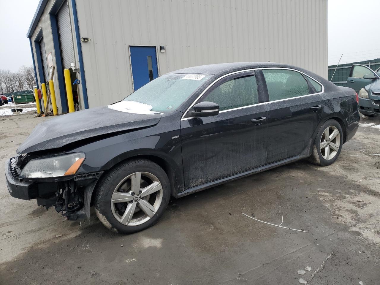 2015 VOLKSWAGEN PASSAT S