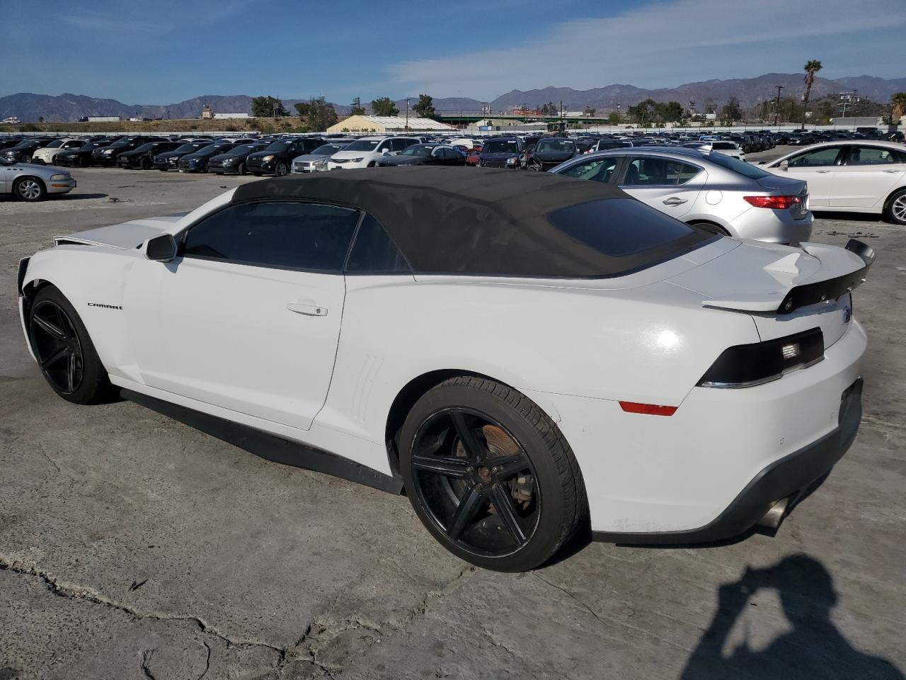 2015 CHEVROLET CAMARO LT - Image 2