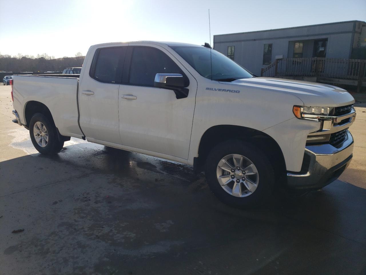 2021 CHEVROLET SILVERADO - Фото 4