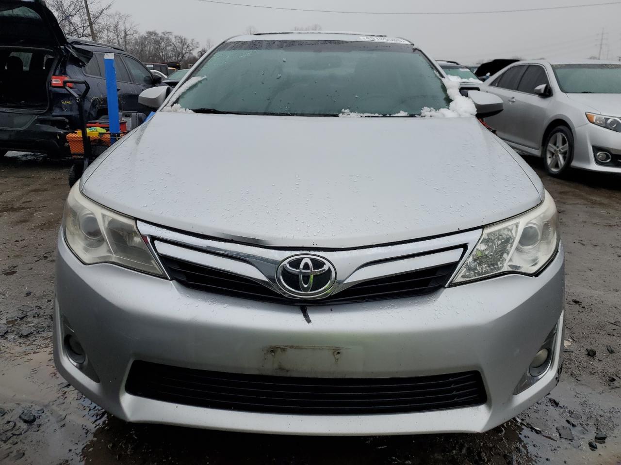 2014 TOYOTA CAMRY L - Image 5