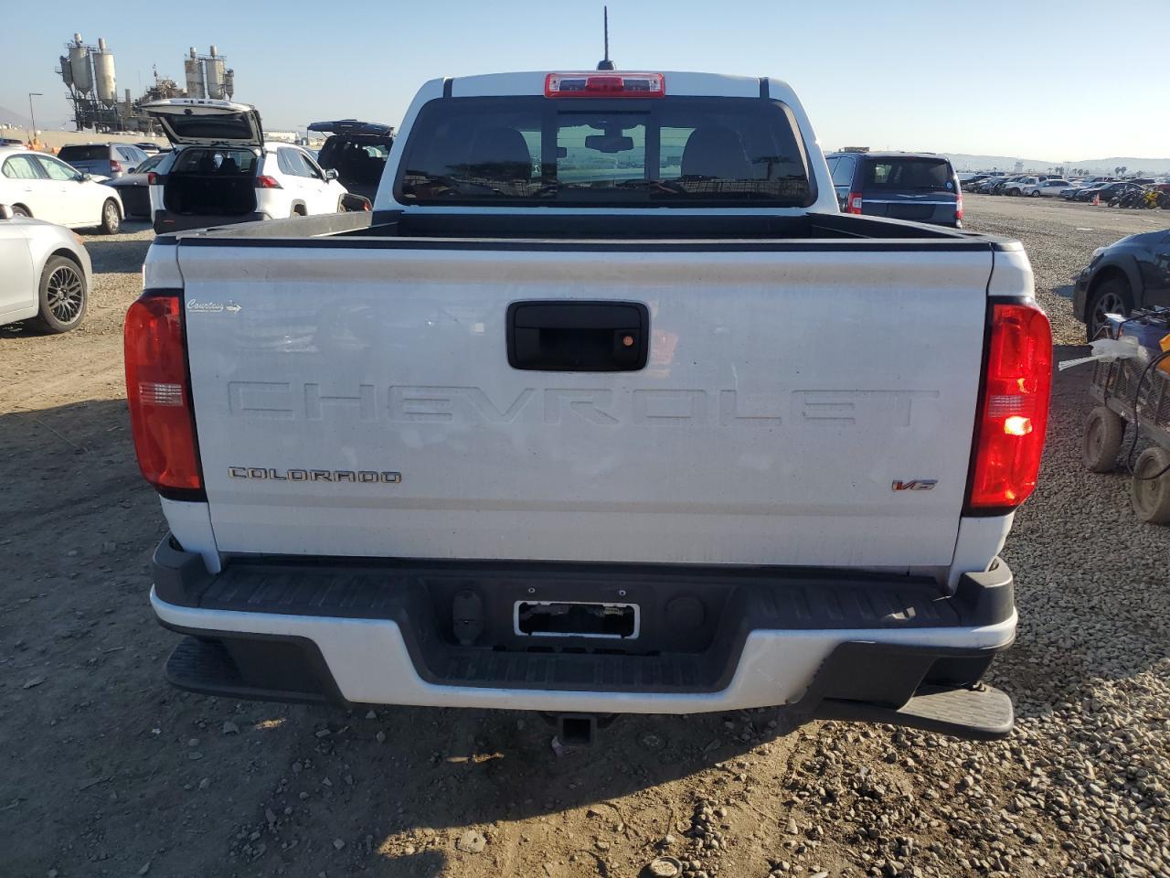 2021 CHEVROLET COLORADO L - Фото 6