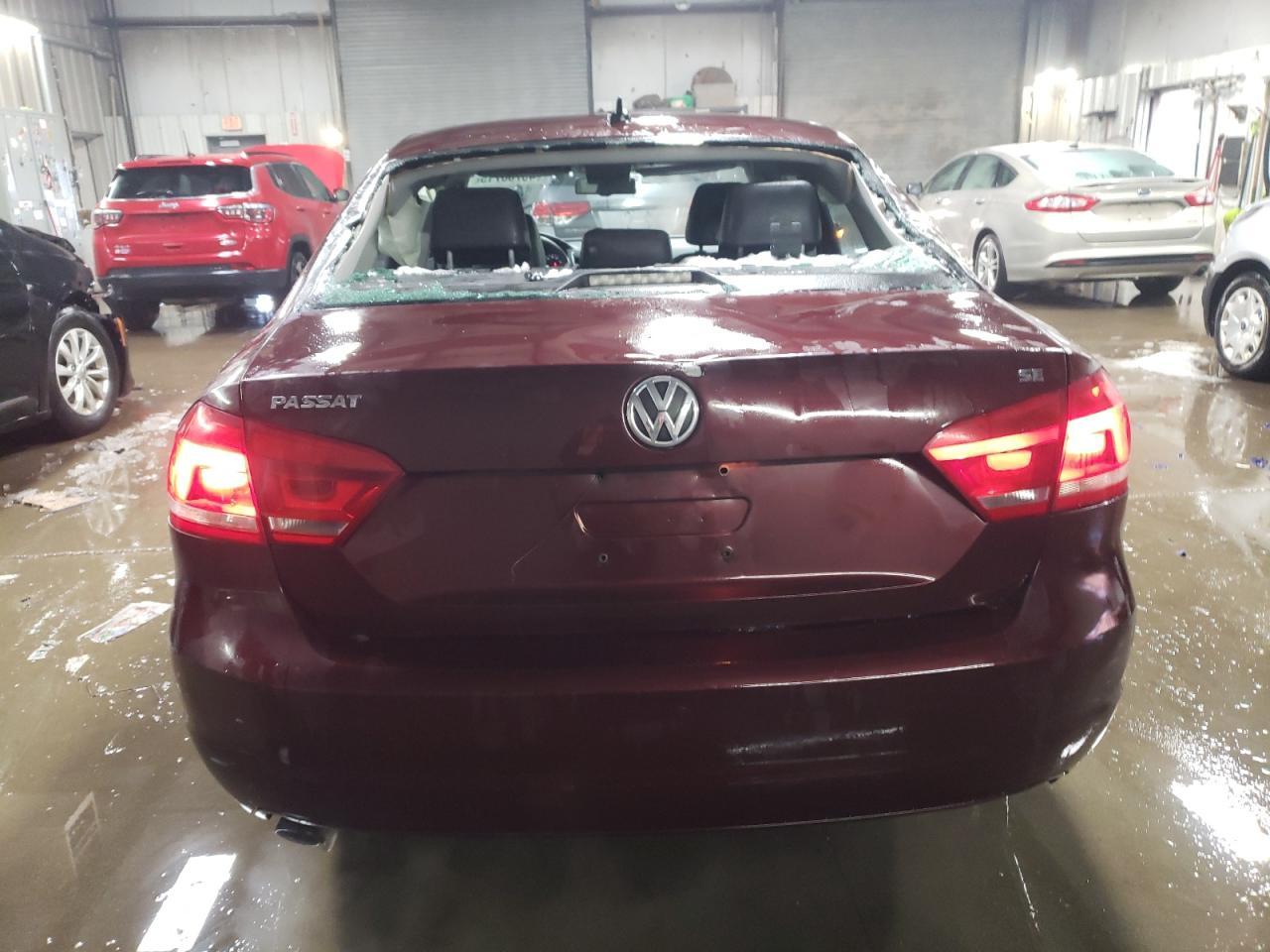 2013 VOLKSWAGEN PASSAT SE - Фото 6