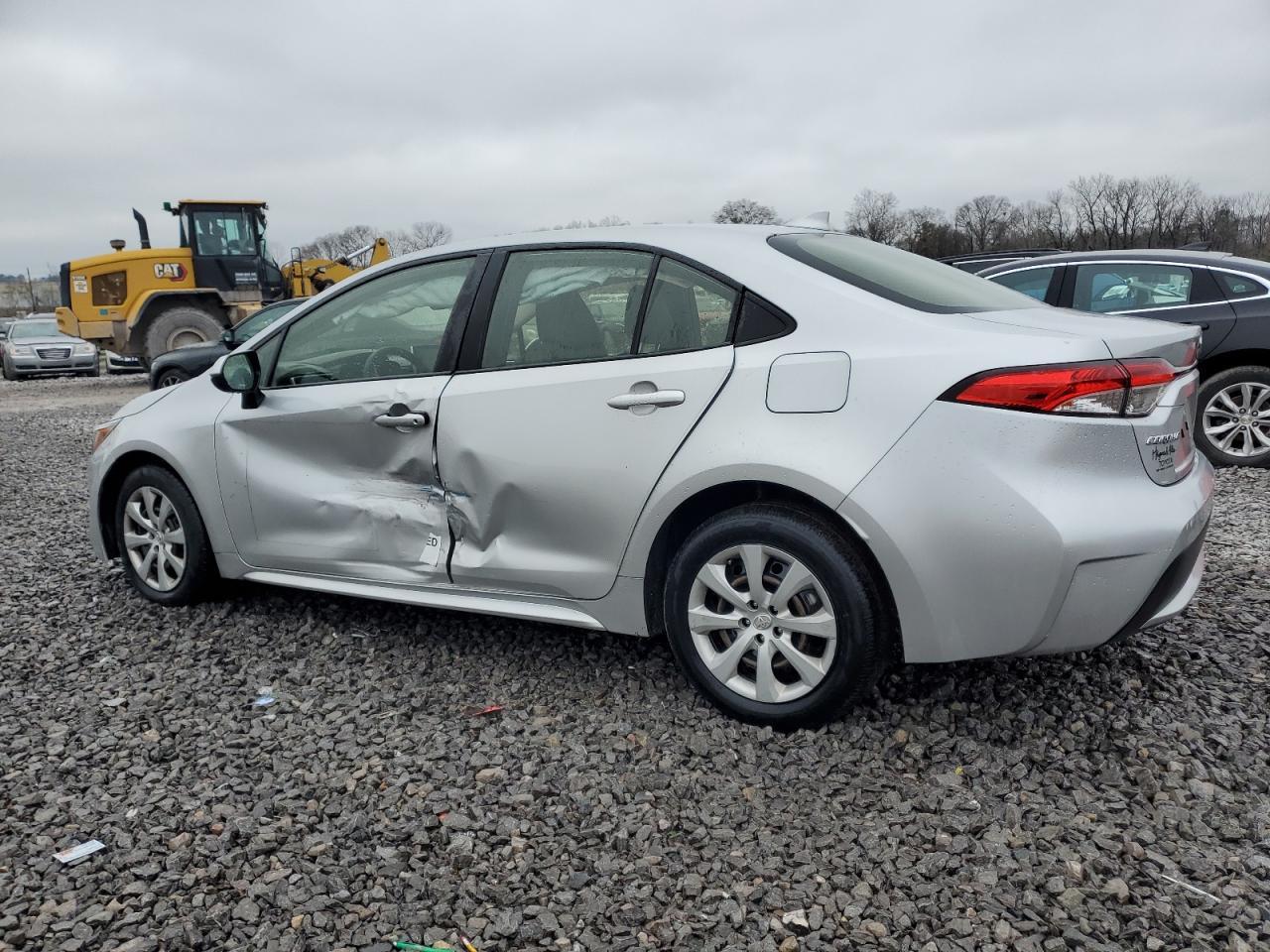 2020 TOYOTA COROLLA LE - Фото 2