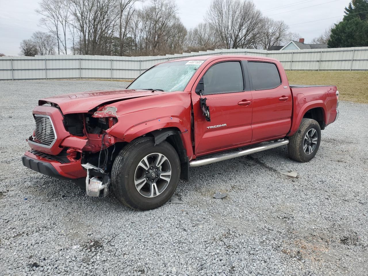 2017 TOYOTA TACOMA DOU