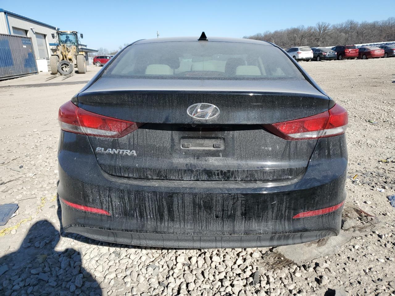 2017 HYUNDAI ELANTRA SE - Фото 6