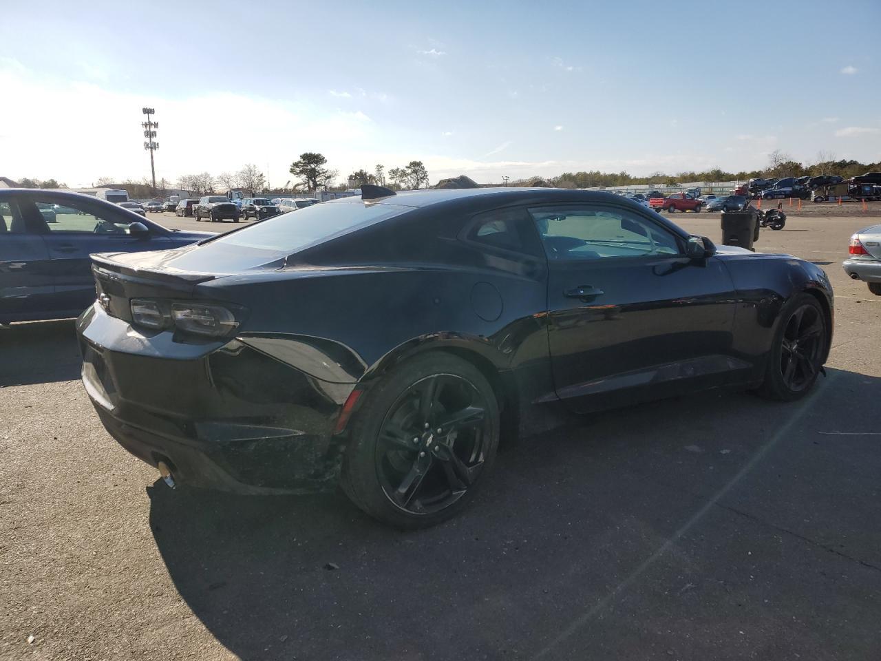 2019 CHEVROLET CAMARO LS - Фото 3