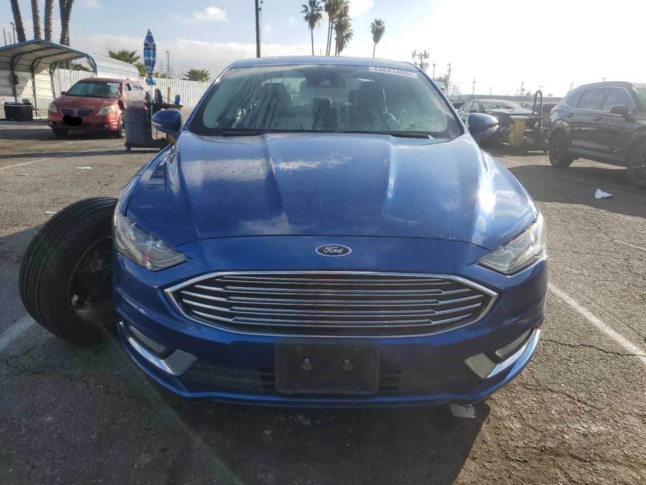2017 FORD FUSION SE - Фото 5