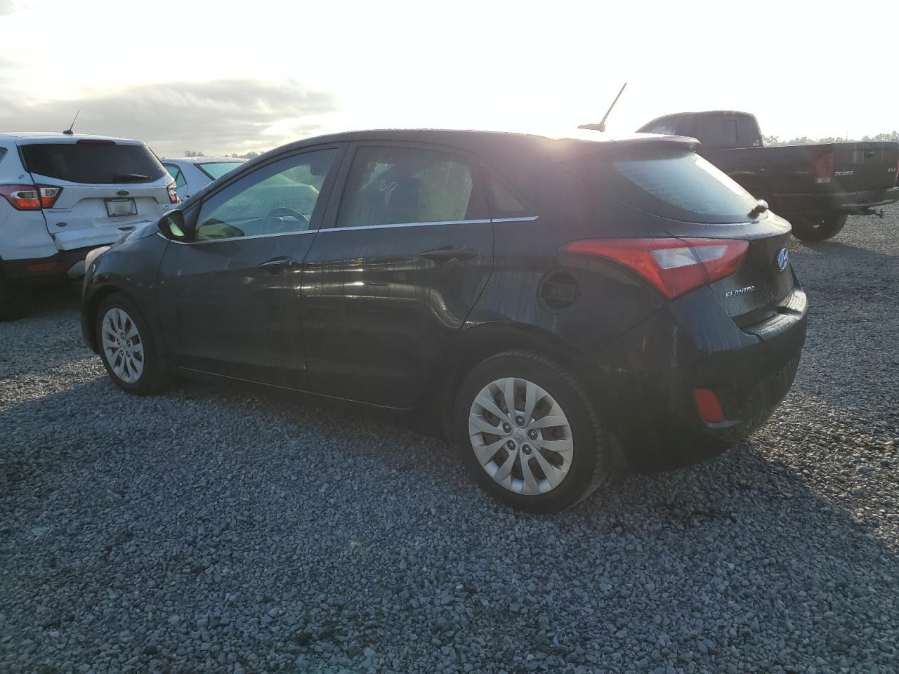 2016 HYUNDAI ELANTRA GT - Image 2