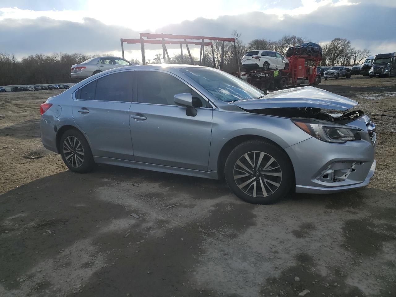 2018 SUBARU LEGACY 2.5 - Image 4