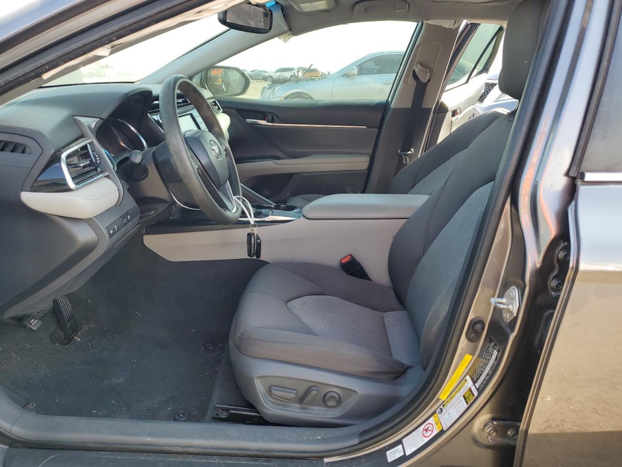 2018 TOYOTA CAMRY L - Image 7