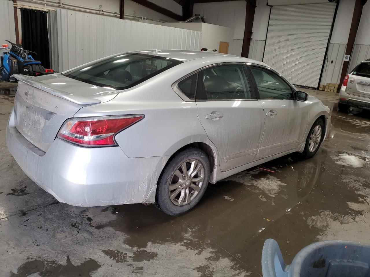 2015 NISSAN ALTIMA 2.5 - Фото 3