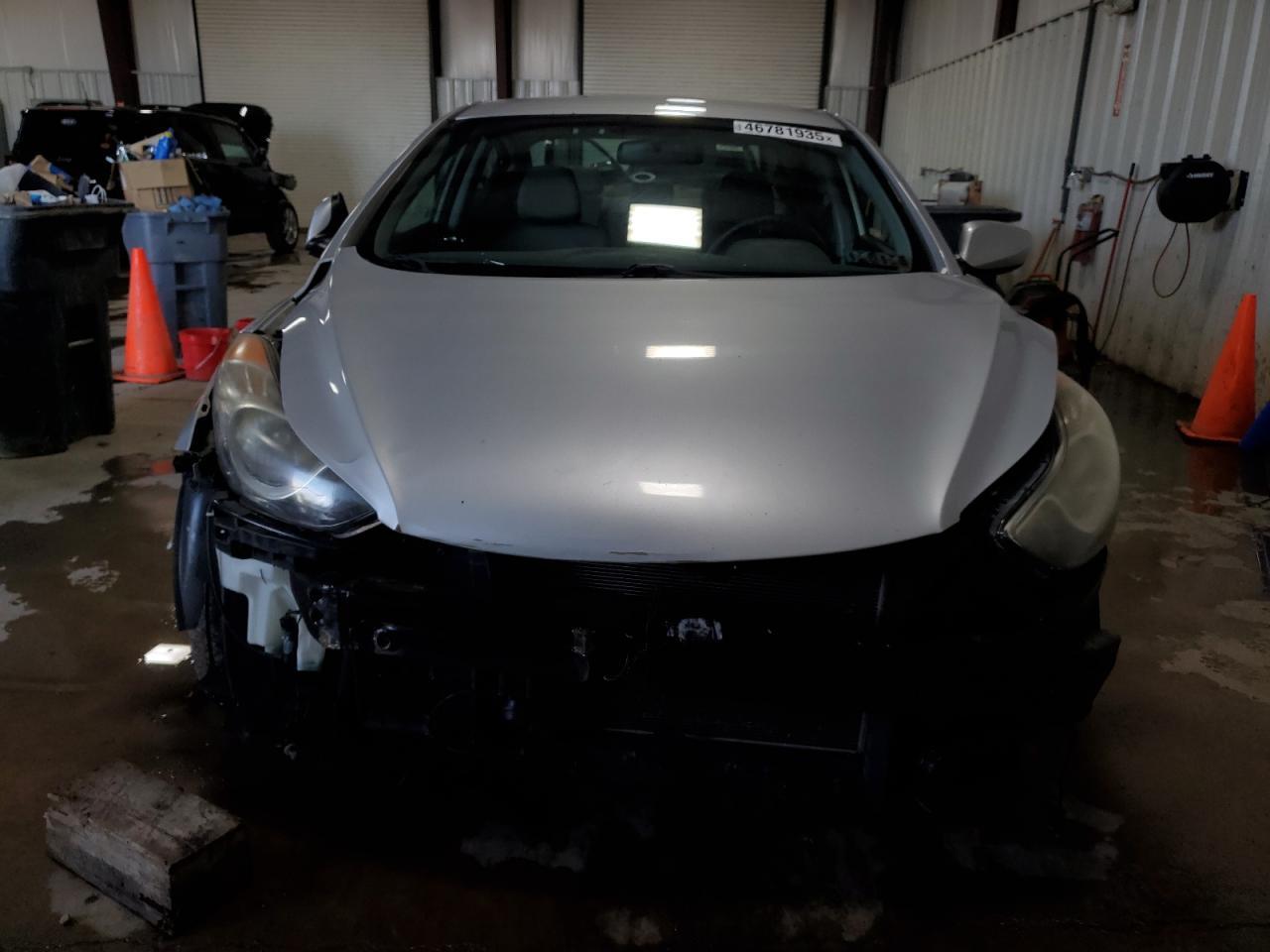 2013 HYUNDAI ELANTRA GL - Image 5