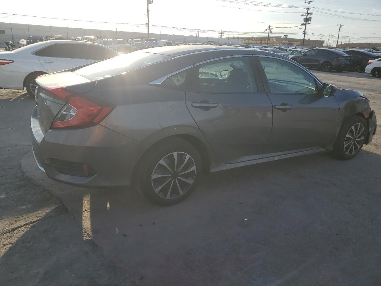 2020 HONDA CIVIC LX - Image 3