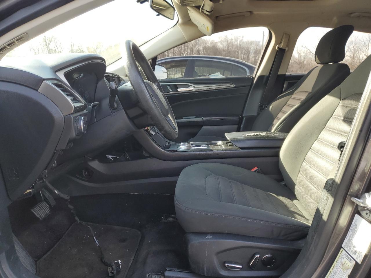 2017 FORD FUSION SE - Image 7