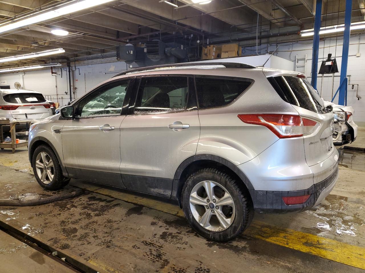 2014 FORD ESCAPE SE - Image 2