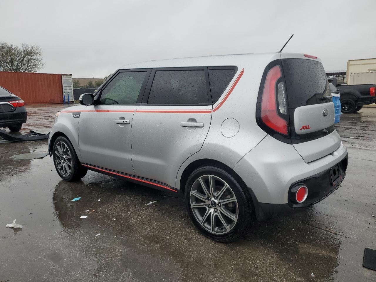 2019 KIA SOUL ! - Image 2