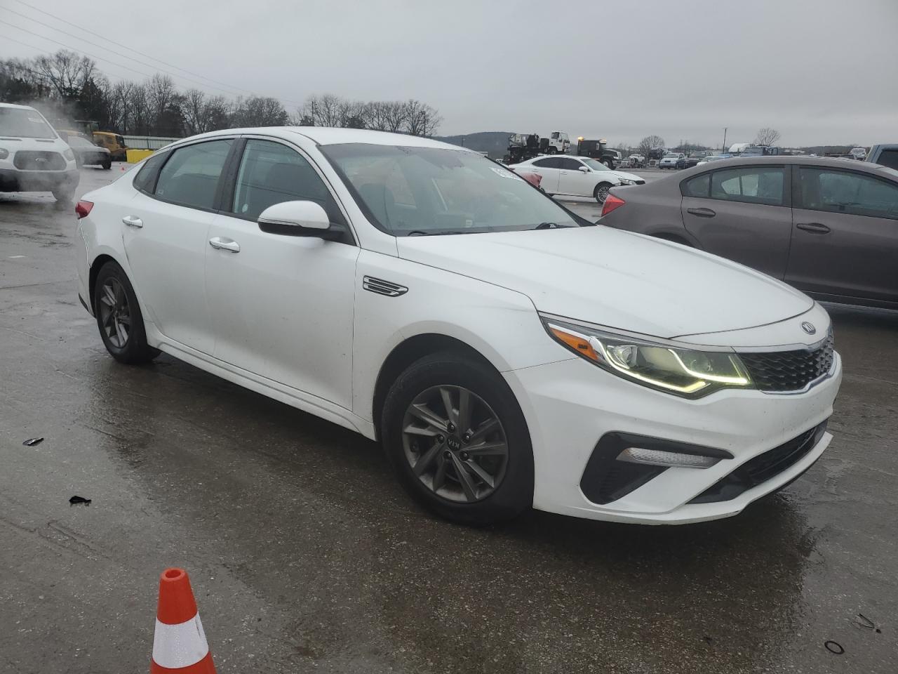 2020 KIA OPTIMA LX - Image 4