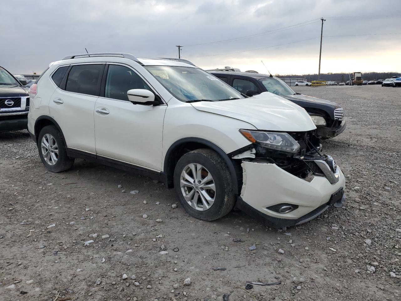 2016 NISSAN ROGUE S - Image 4